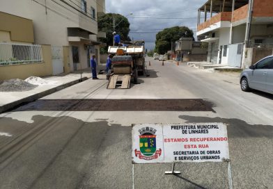 Prefeitura de Linhares avança nos trabalhos de manutenção viária Prefeitura de Linhares avança nos trabalhos de manutenção viária