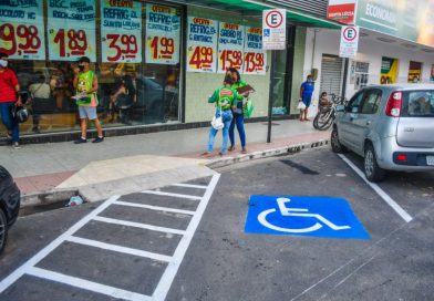 <strong>Prefeitura reforça sinalização de vagas de estacionamento da Avenida Comendador Rafael, no Centro</strong>