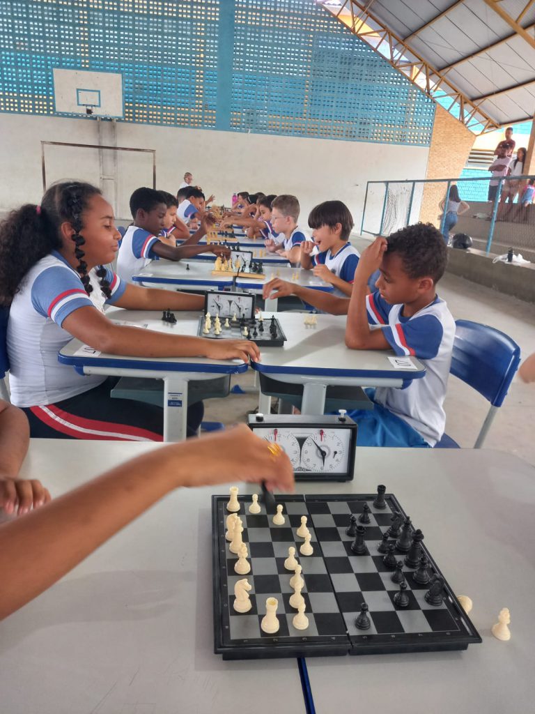 1º Festival de Xadrez Estudantil reúne mais de 70 estudantes da